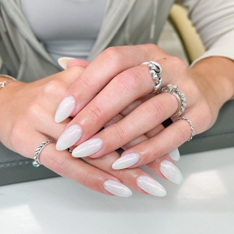 Pearl white almond-shaped manicure